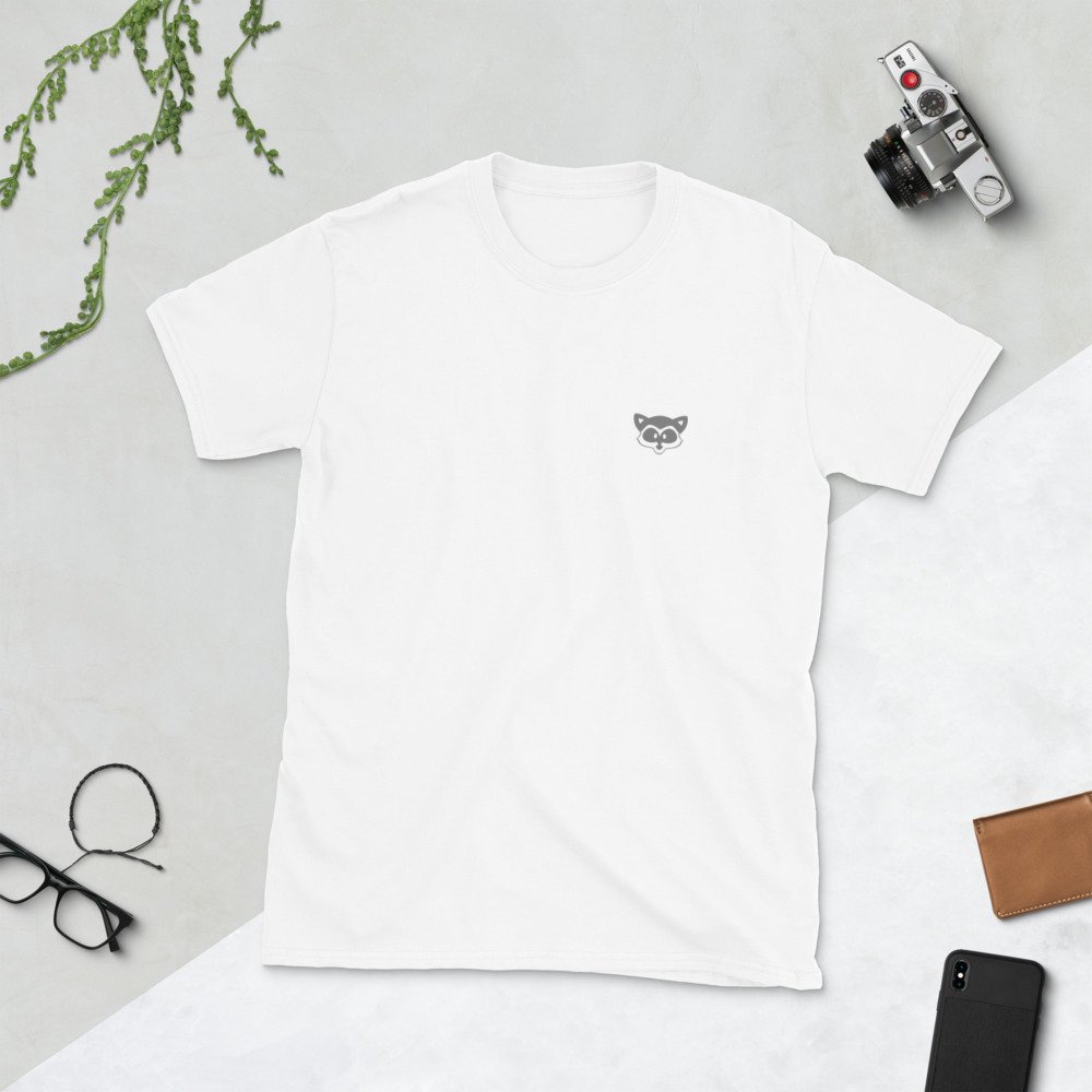 ULTRA-CONFORMIST RACCOON – SHORT-SLEEVE UNISEX – LOGO - Image 4